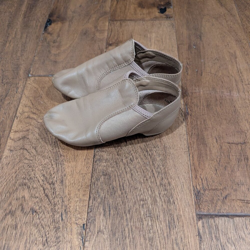 Capezio child jazz dance shoes - tan, 13.5